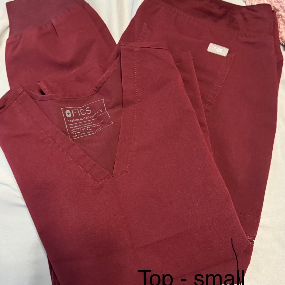 Figs Maroon Medical Scrub Set